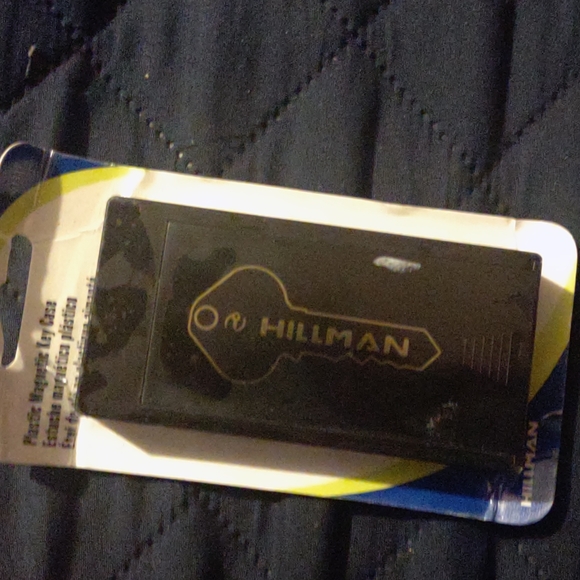 Magnetic key case - Picture 2 of 2